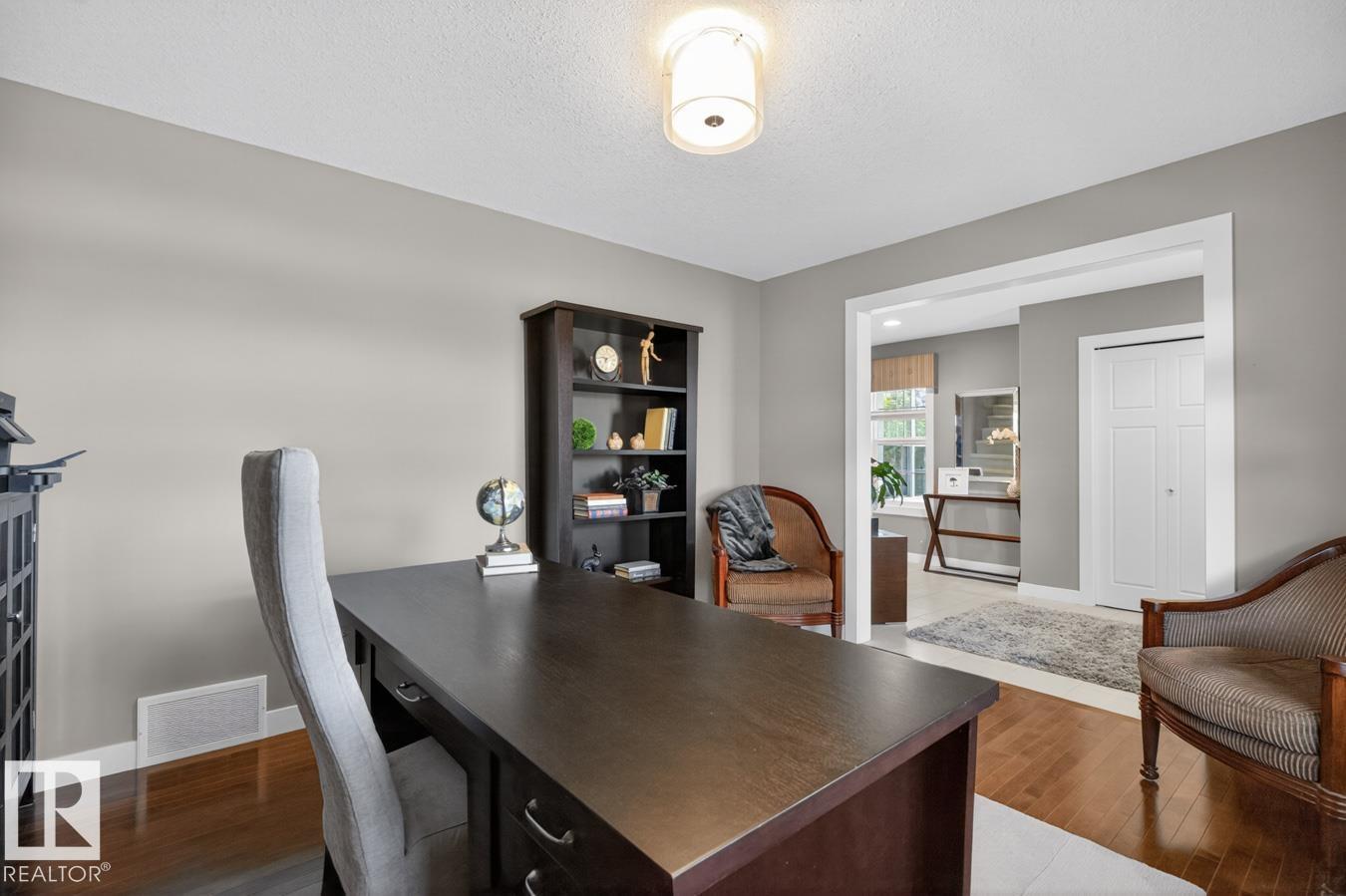 84 CLEARWATER LN — photo 8