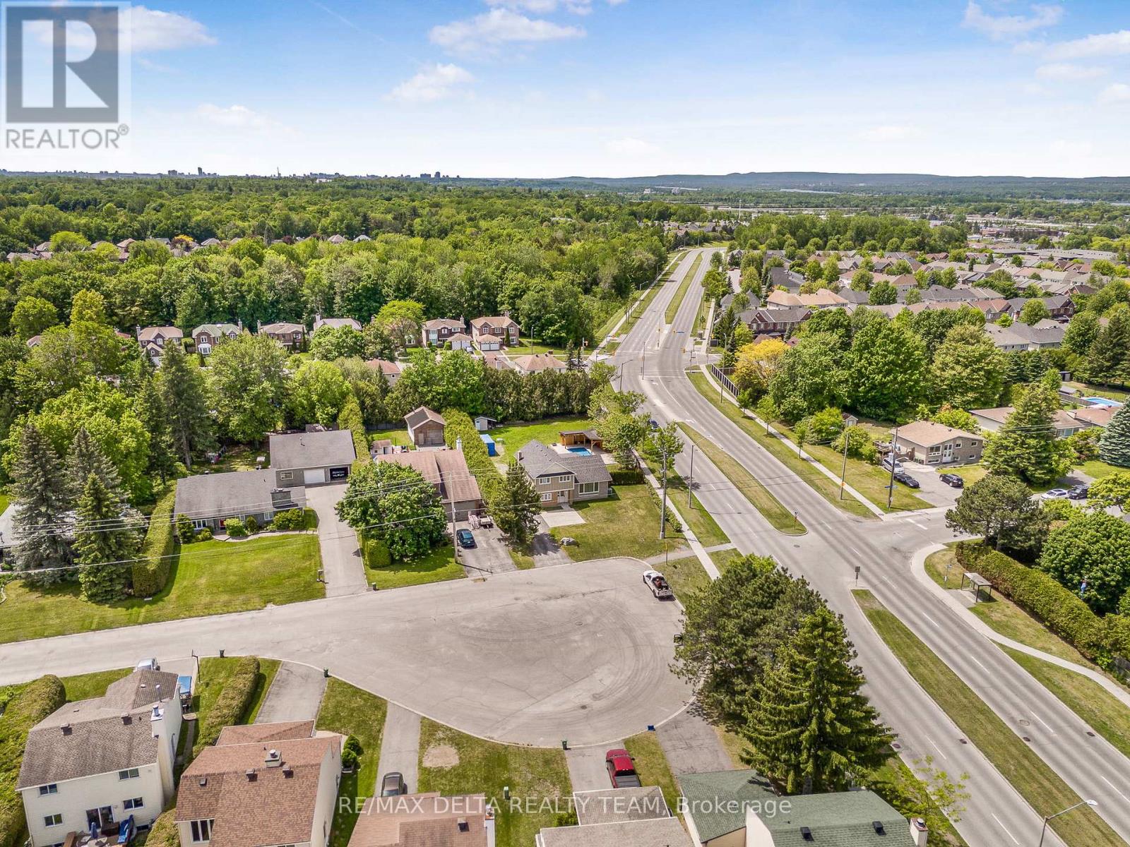 5 Bed, 3 Bath House for Sale in Ottawa – 1596 BOYER ROAD, Ottawa – MLS# X13423406 - Image 38