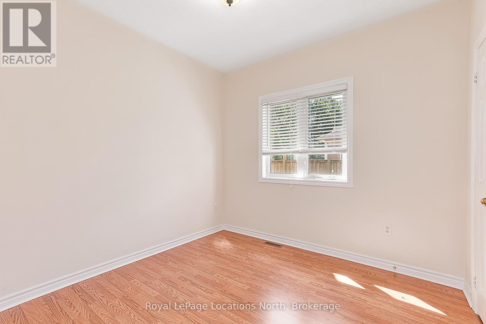 19 KELLS CRESCENT - 30