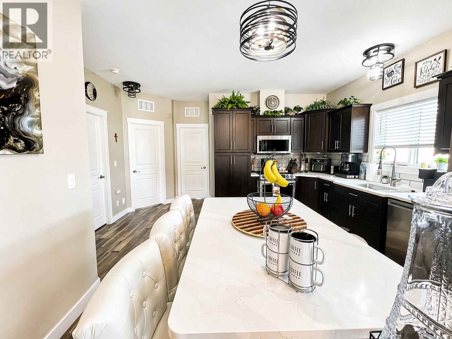 2599 Spring Bank Avenue - Image 3