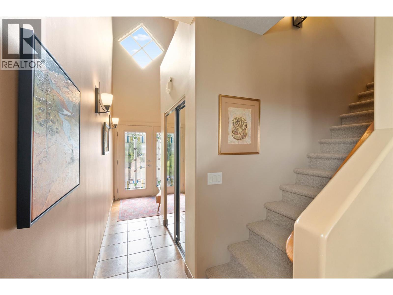 #4 776 Dunrobin Drive - 6