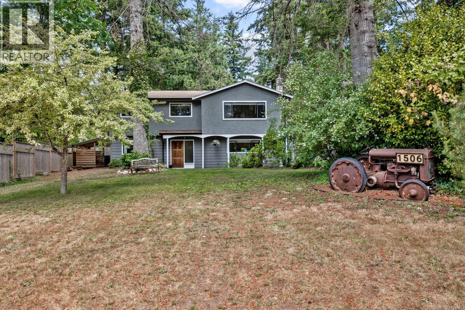 1506 Chinook Dr - 47