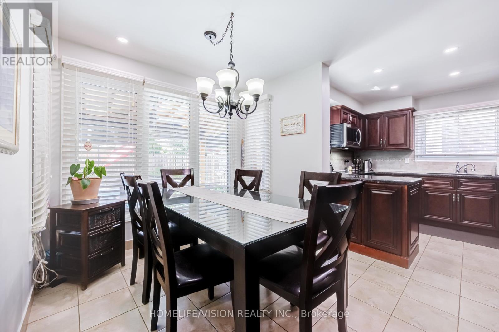 1206 FIELDSTONE CIRCLE - 15