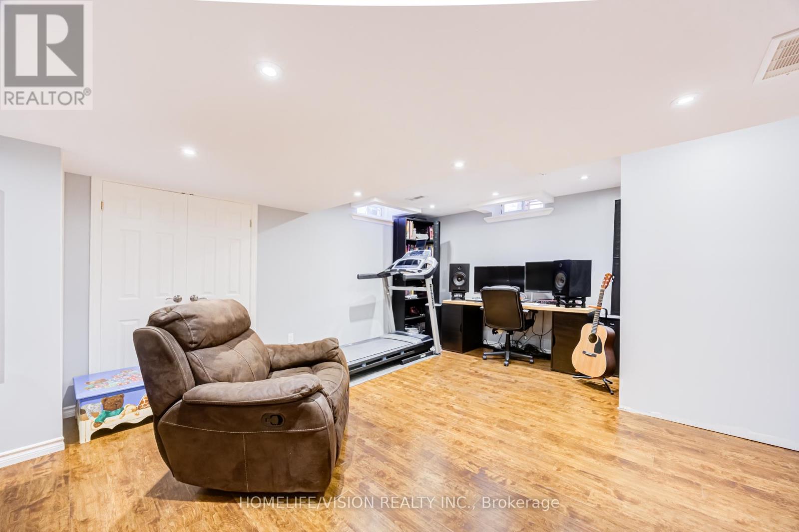 1206 FIELDSTONE CIRCLE - 31