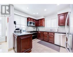 1206 Fieldstone Circle, Pickering, ON L1X1B4 Photo 11