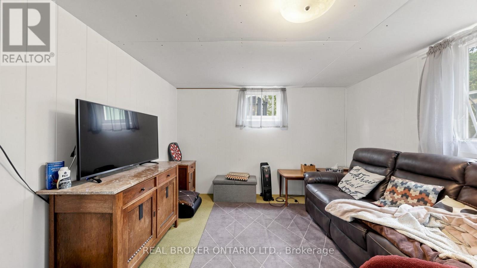 13908/13958 TRAFALGAR ROAD - 27