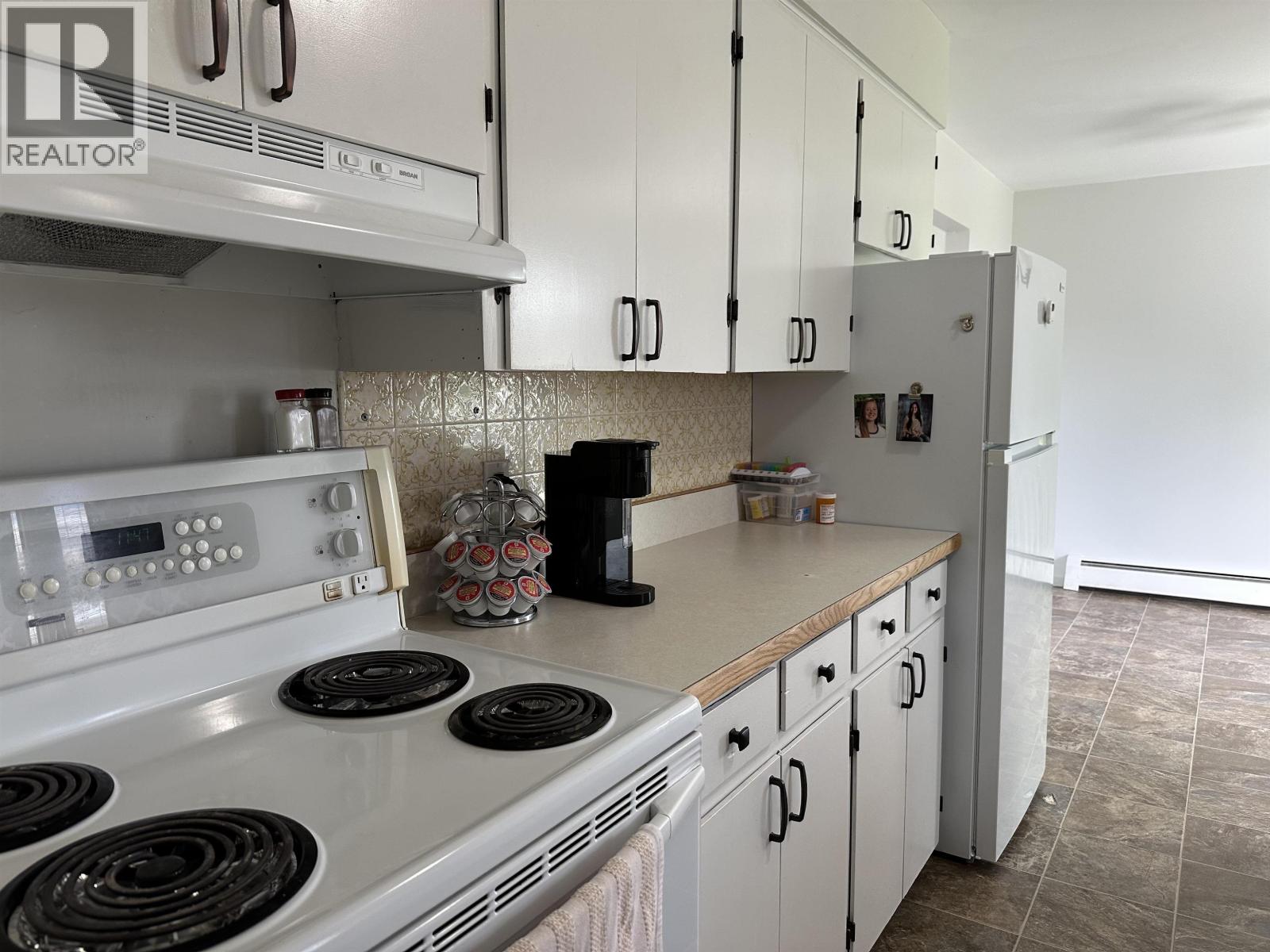 9607 108 AVENUE - 6
