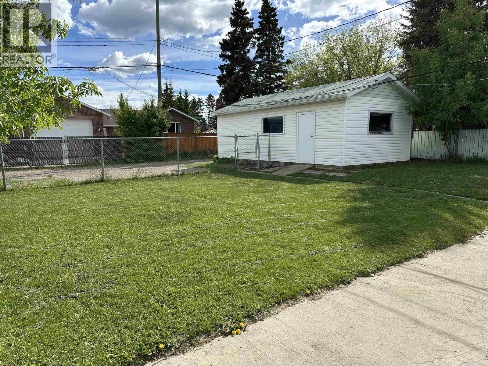 9607 108 AVENUE - 3