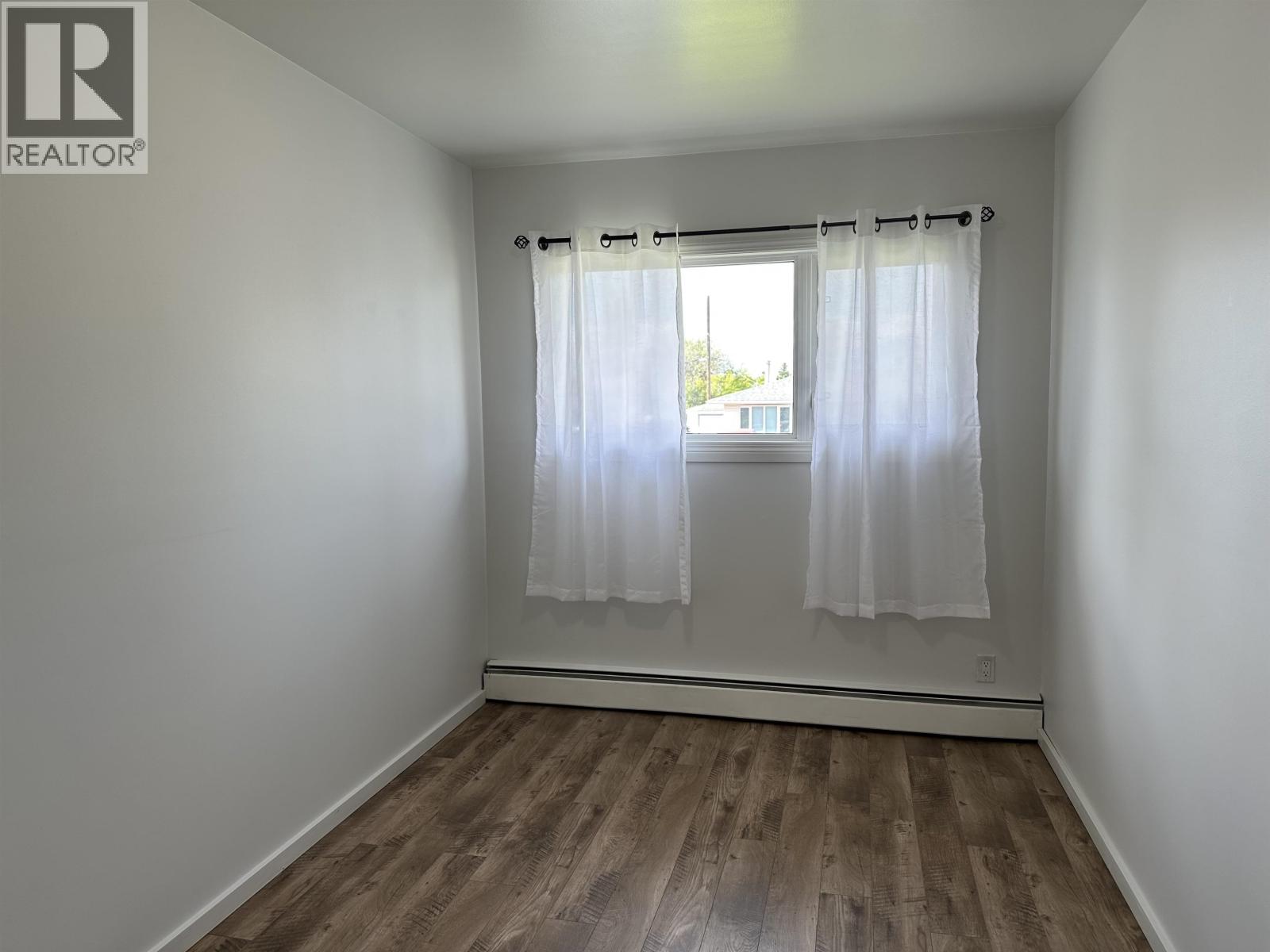 9607 108 AVENUE - 14
