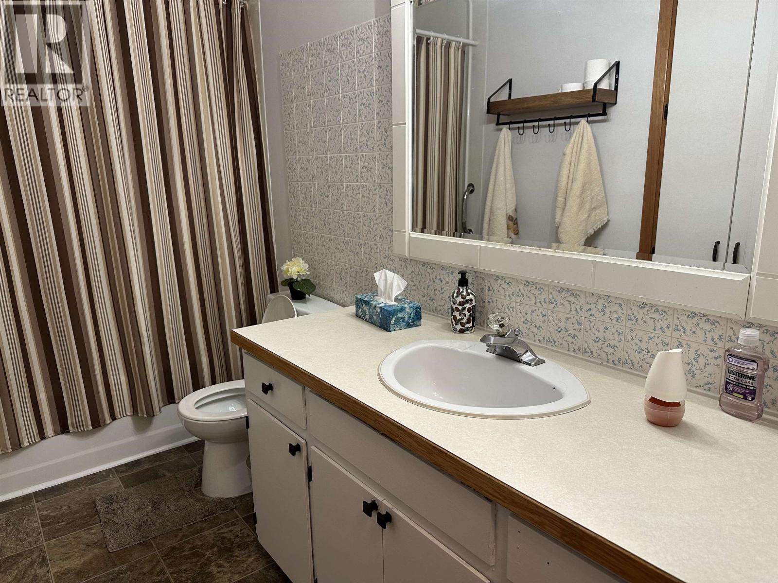 9607 108 AVENUE - 15