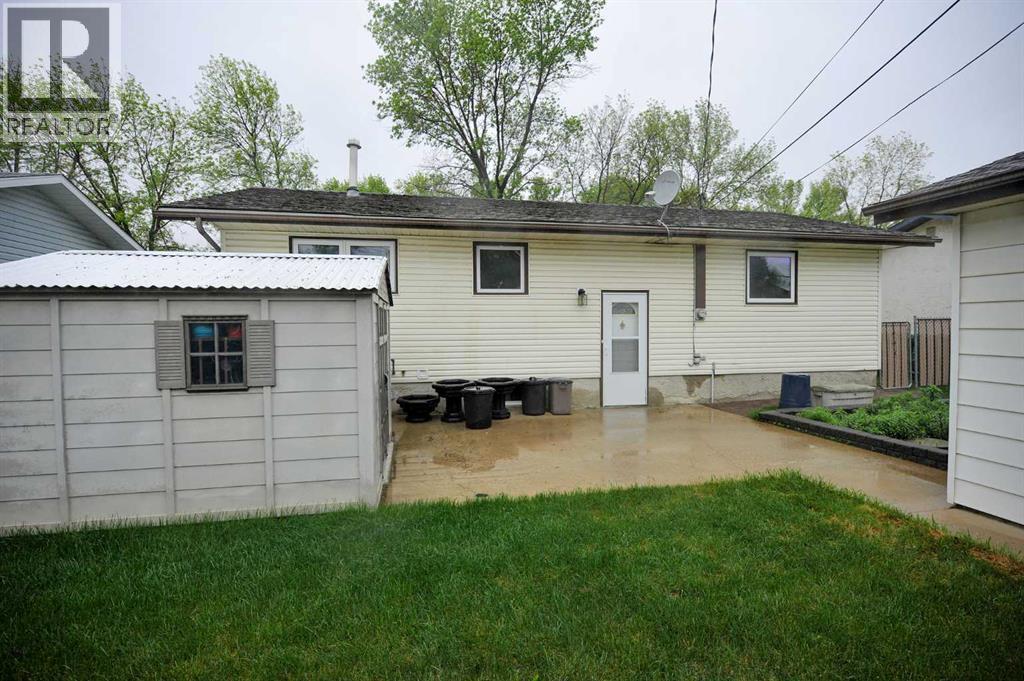 4513 67 Street — photo 23