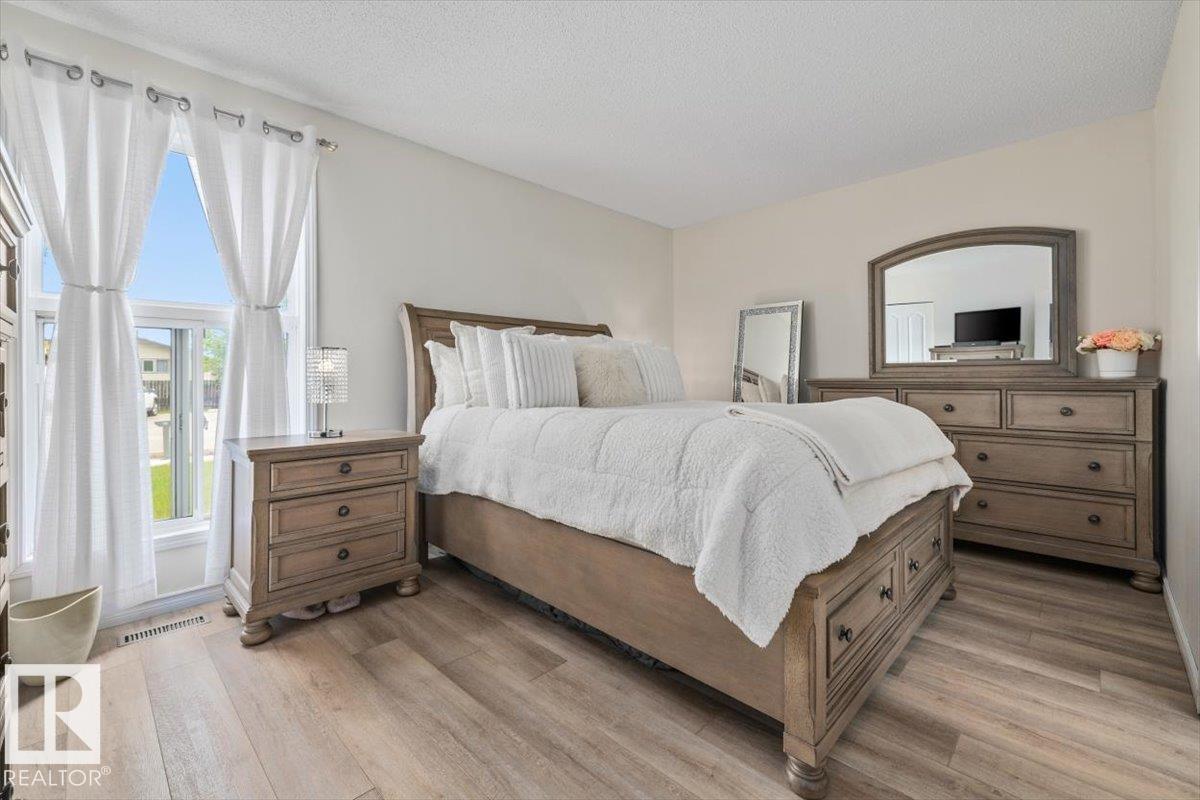 #42 3111 142 AV NW — photo 17