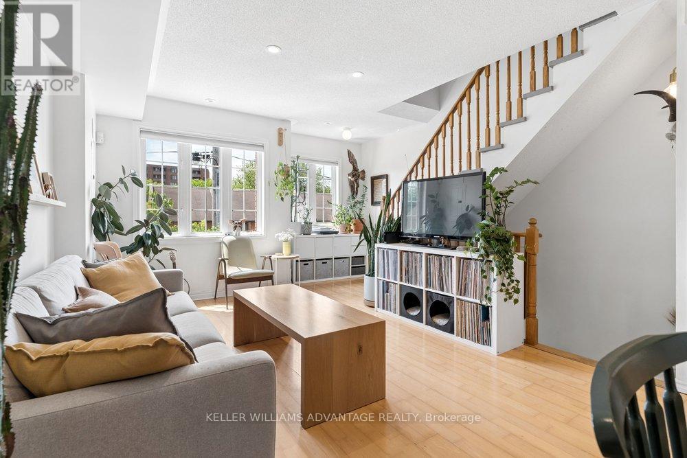 Listing photo of 12 CONNOLLY STREET