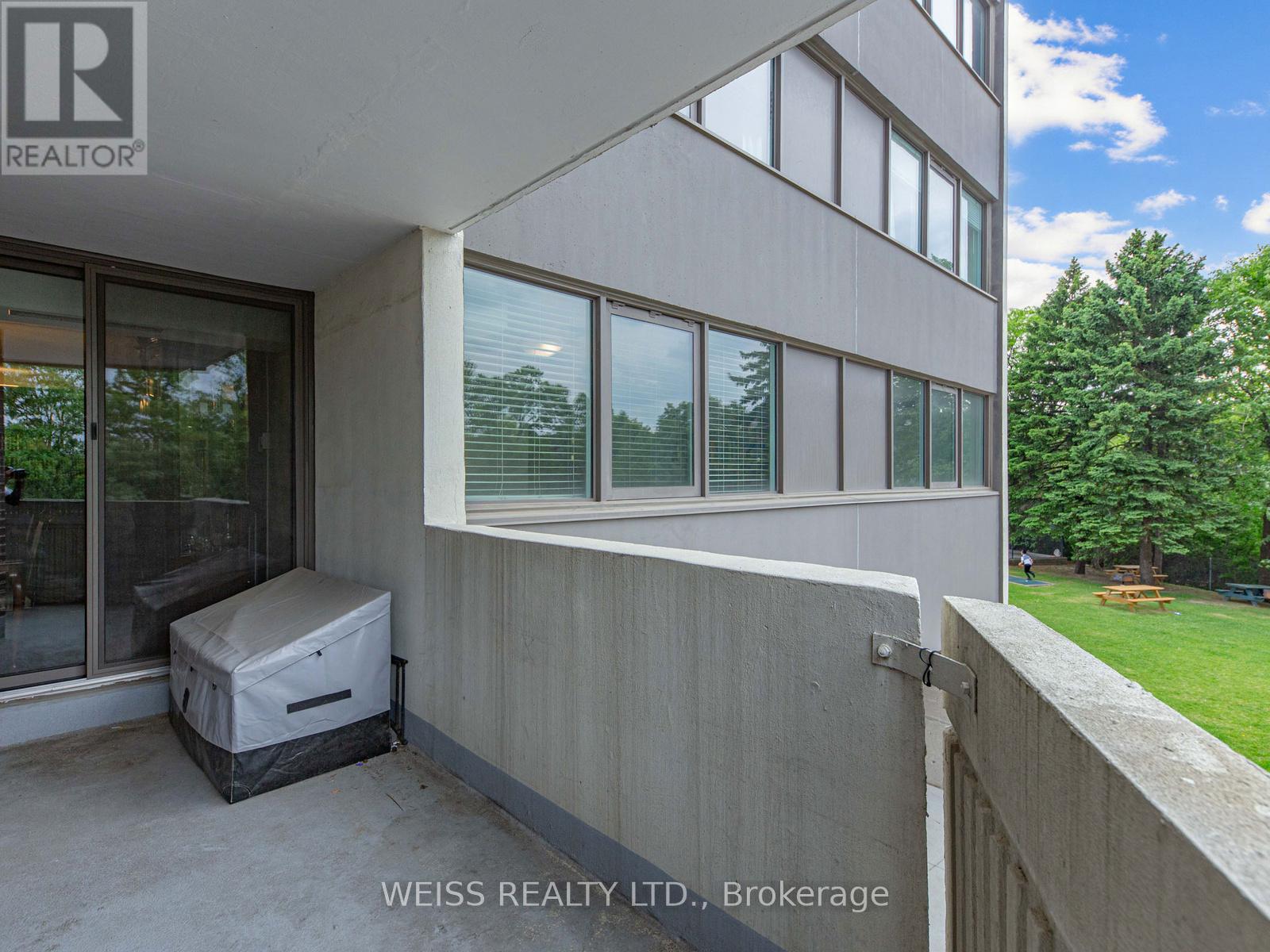 #202 150 NEPTUNE DRIVE - 25
