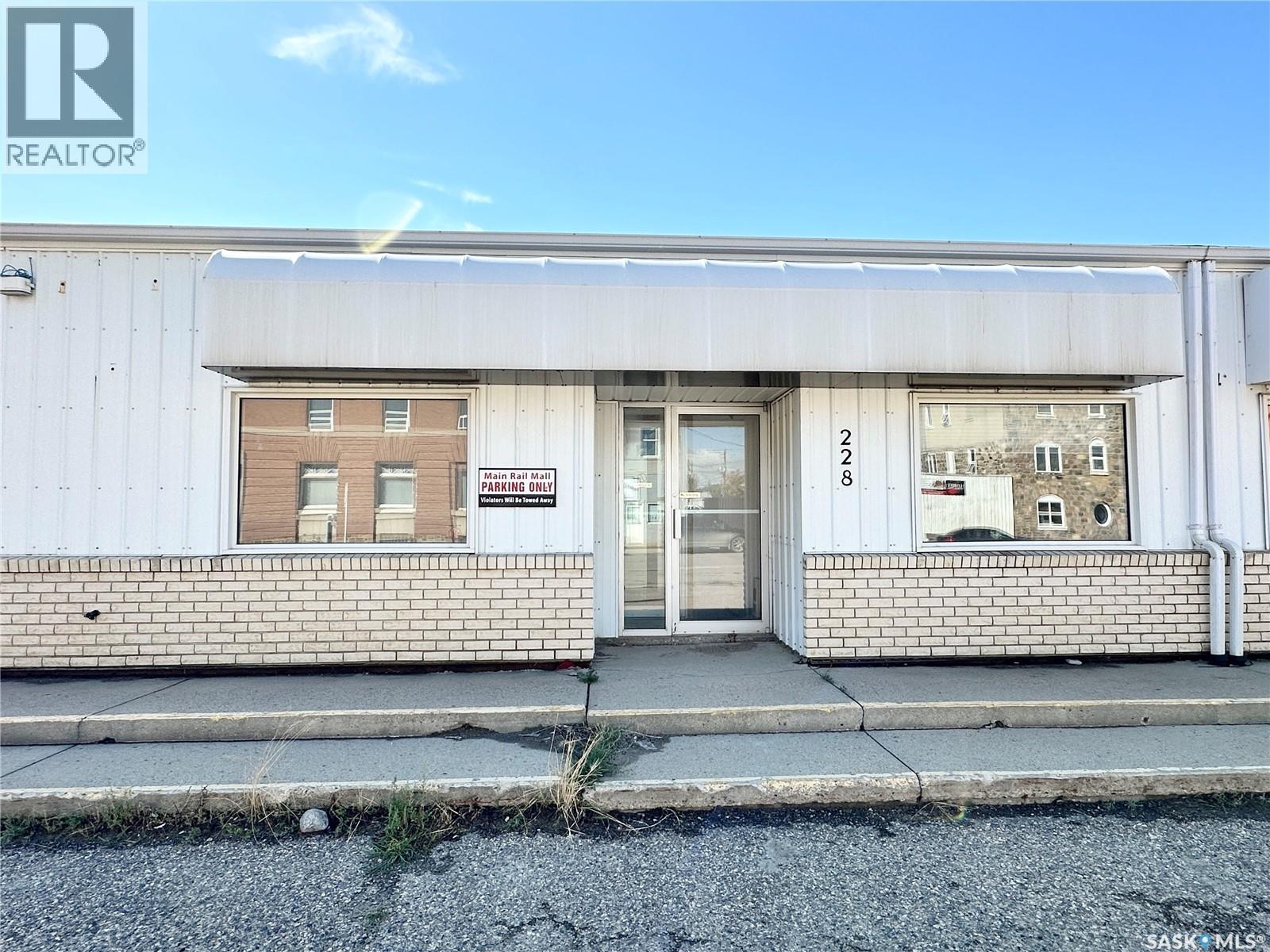 228 Railway AVENUE - photo 2