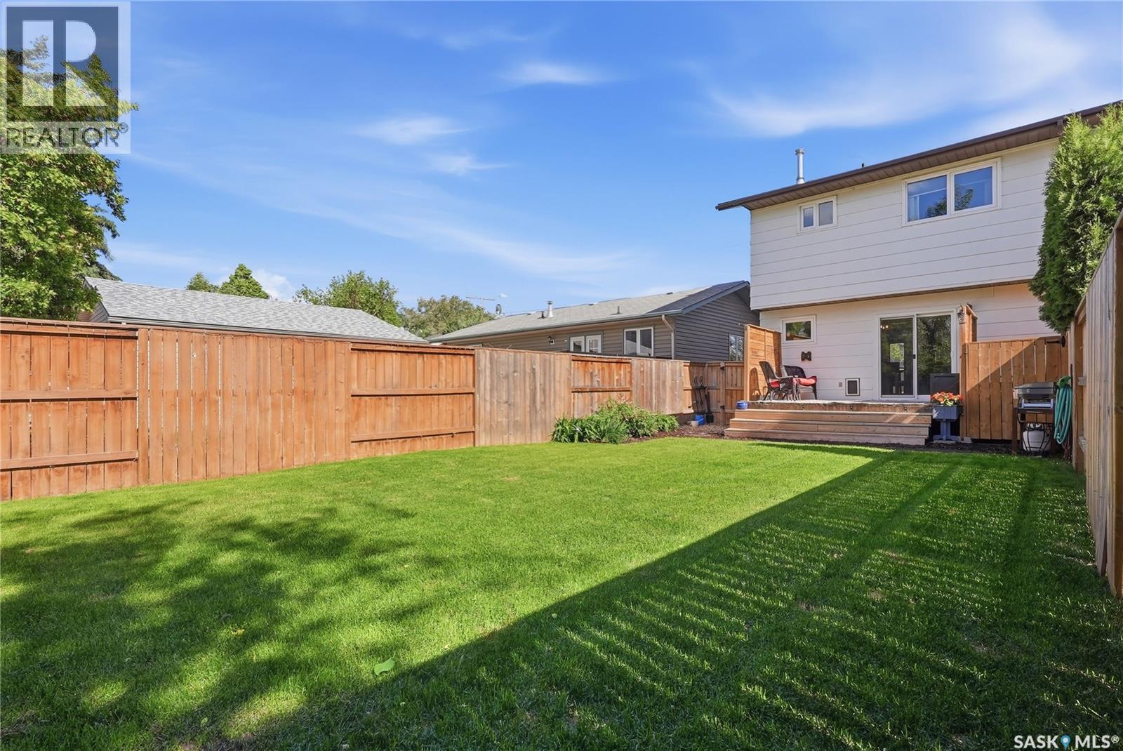 452 Lenore DRIVE — photo 36