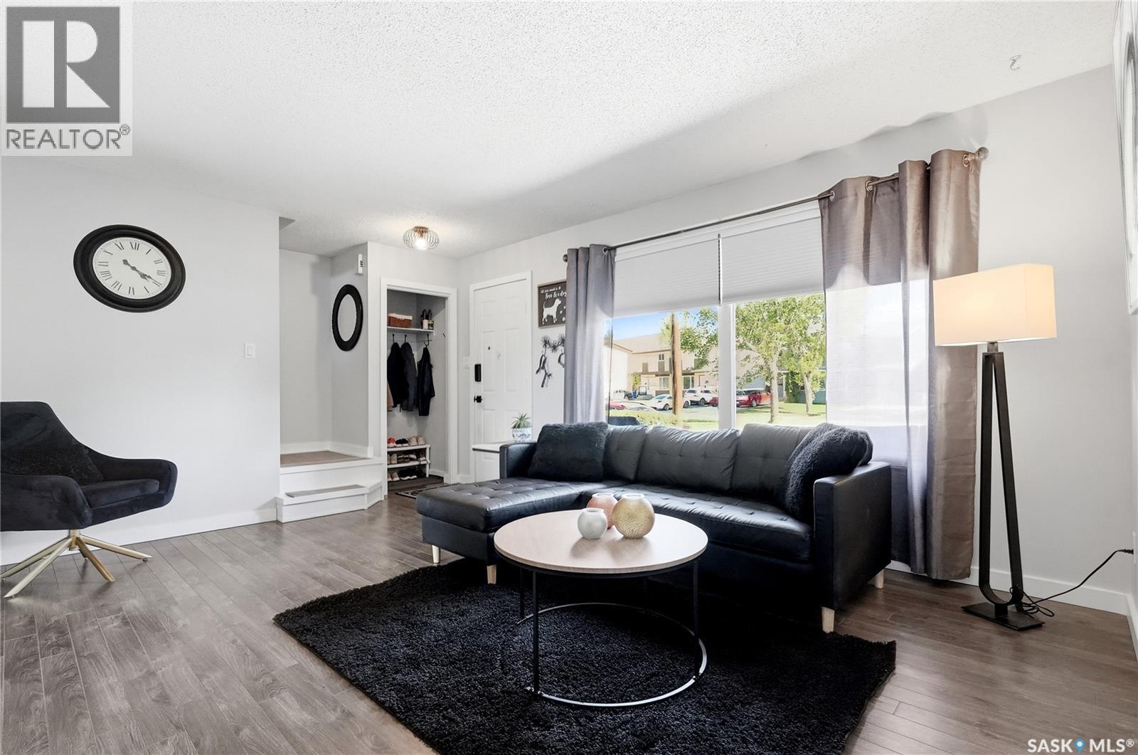 452 Lenore DRIVE - photo 5