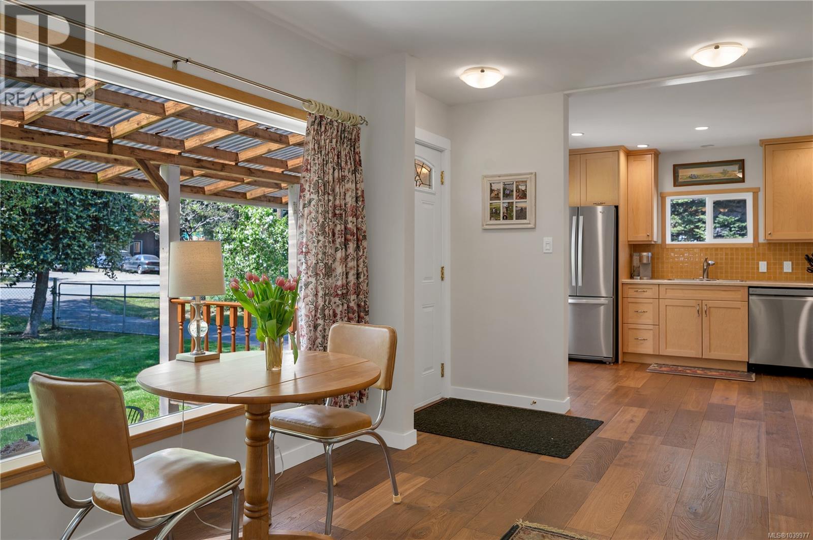 4800 Lewis Rd - 10