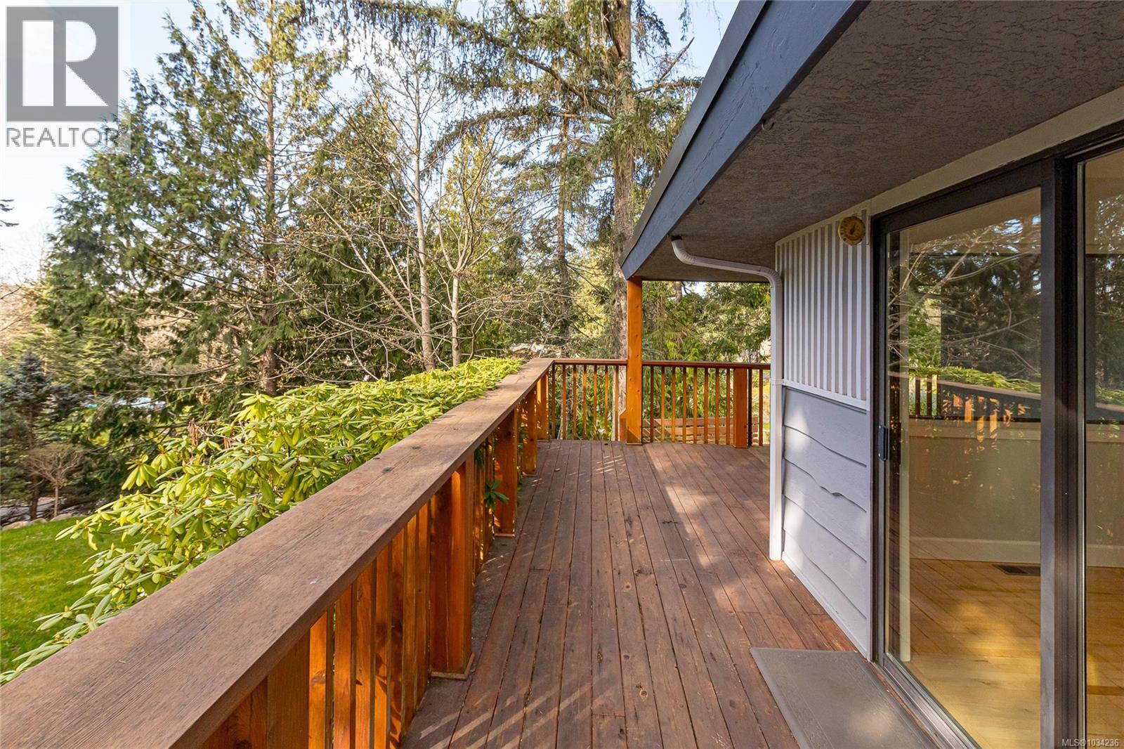 2660 MacDonald Dr E - 13