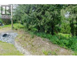 2 Drake Road, Salt Spring Island, BC V8K2K8 Photo 14