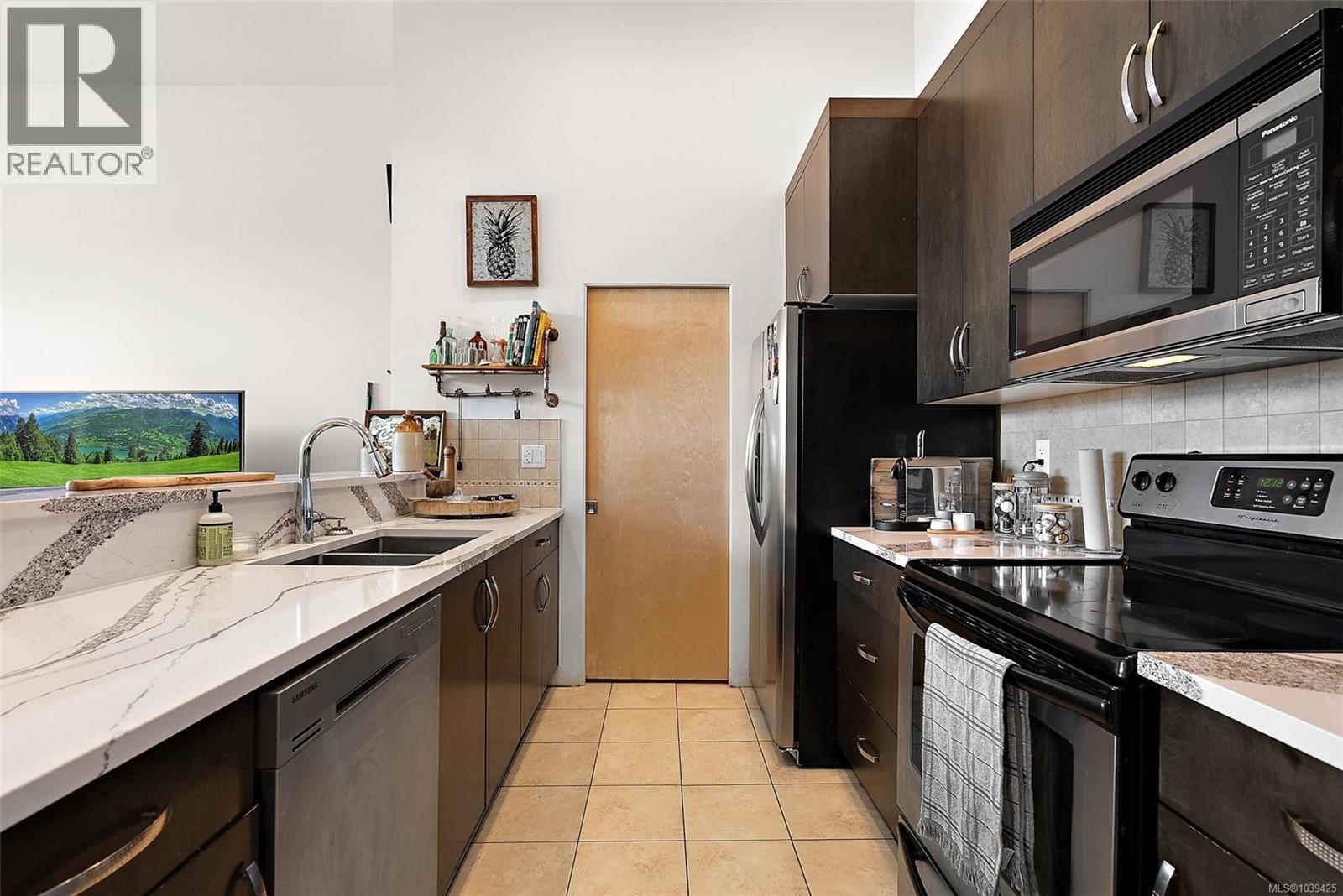 #205 10421 Resthaven Dr - 15