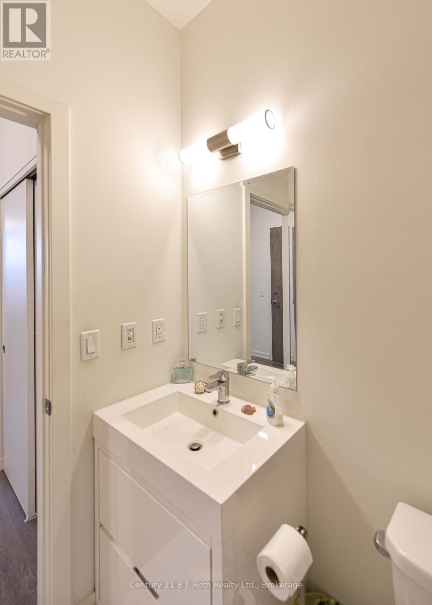 #212 21 MATCHEDASH STREET S - 10