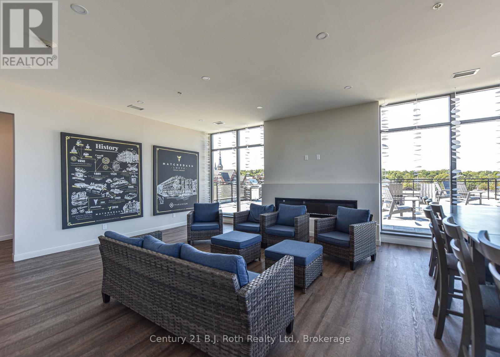 #212 21 MATCHEDASH STREET S - 30