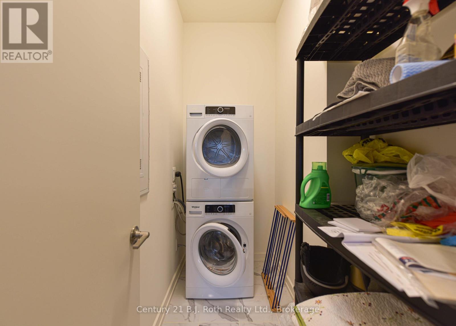#212 21 MATCHEDASH STREET S - 7