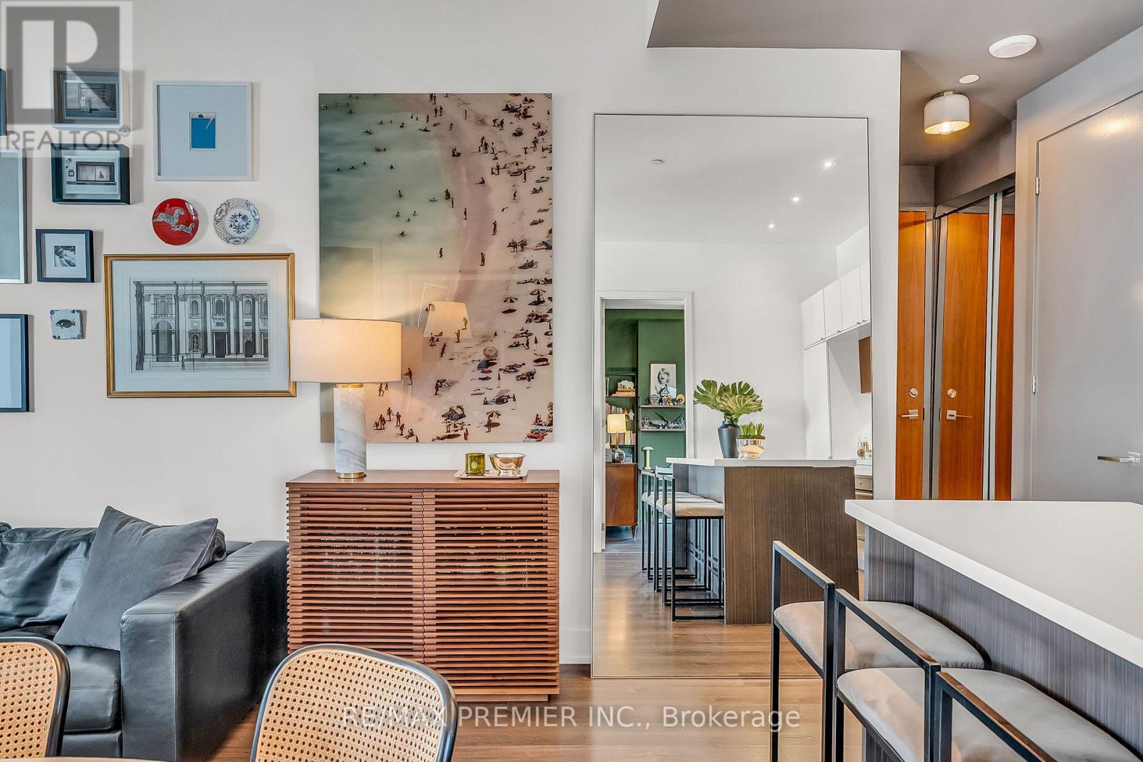 #607 111 ST. CLAIR AVENUE W - 15