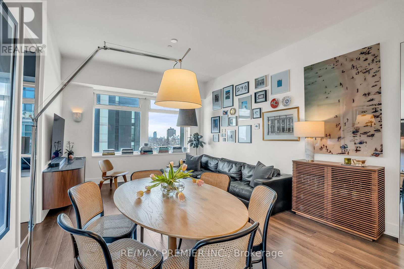 #607 111 ST. CLAIR AVENUE W - 13