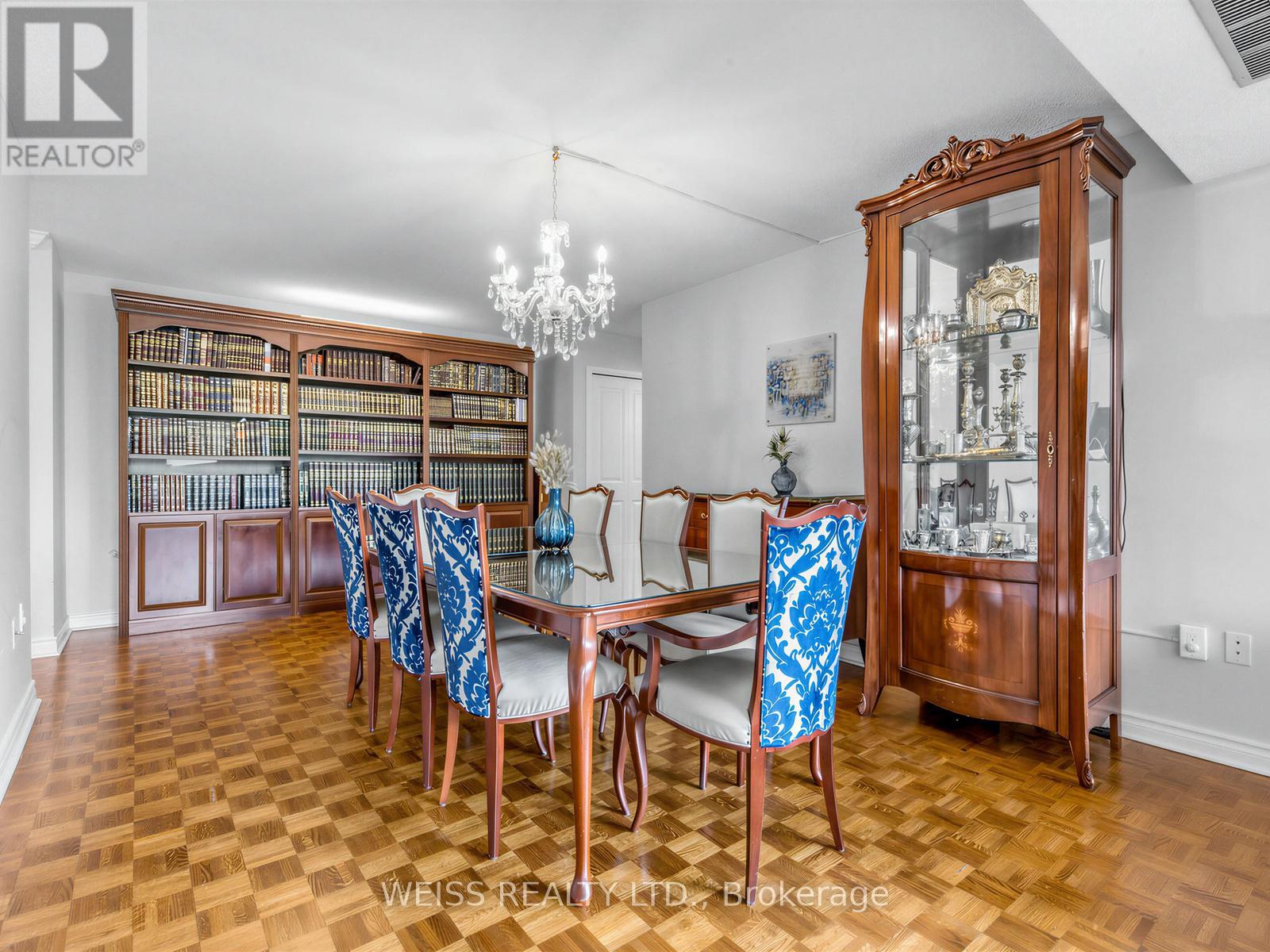 #202 150 NEPTUNE DRIVE - 10