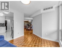 202 - 150 Neptune Drive, Toronto, ON M6A2Y9 Photo 12