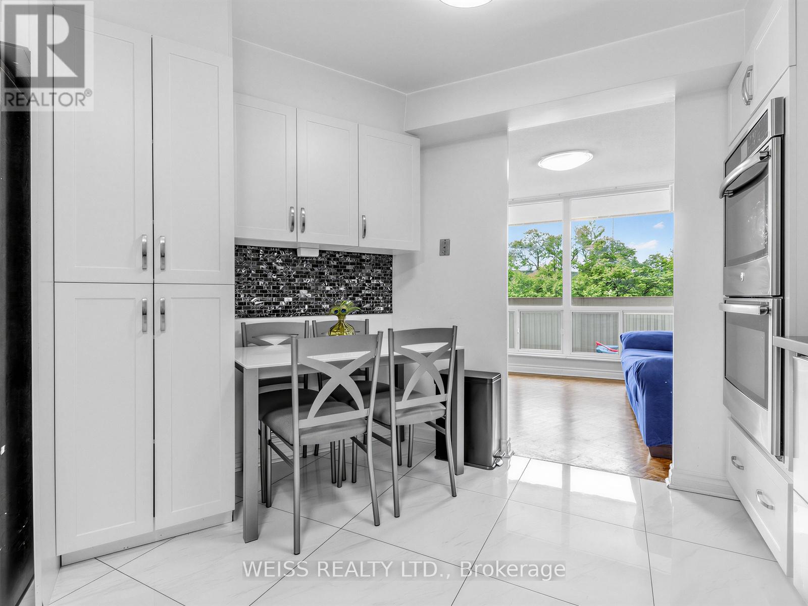 #202 150 NEPTUNE DRIVE - 5