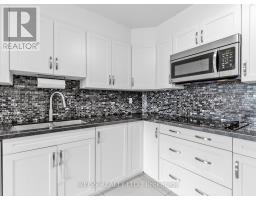 Bedroom 3 - 202 - 150 Neptune Drive, Toronto, ON M6A2Y9 Photo 6