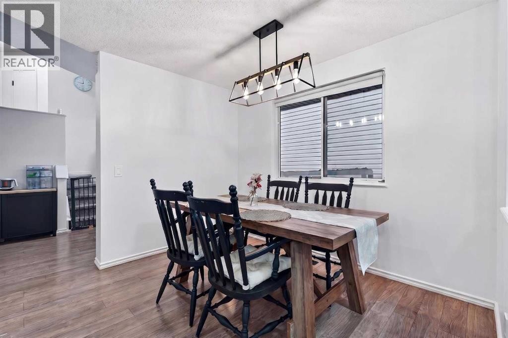Dining Room (3)