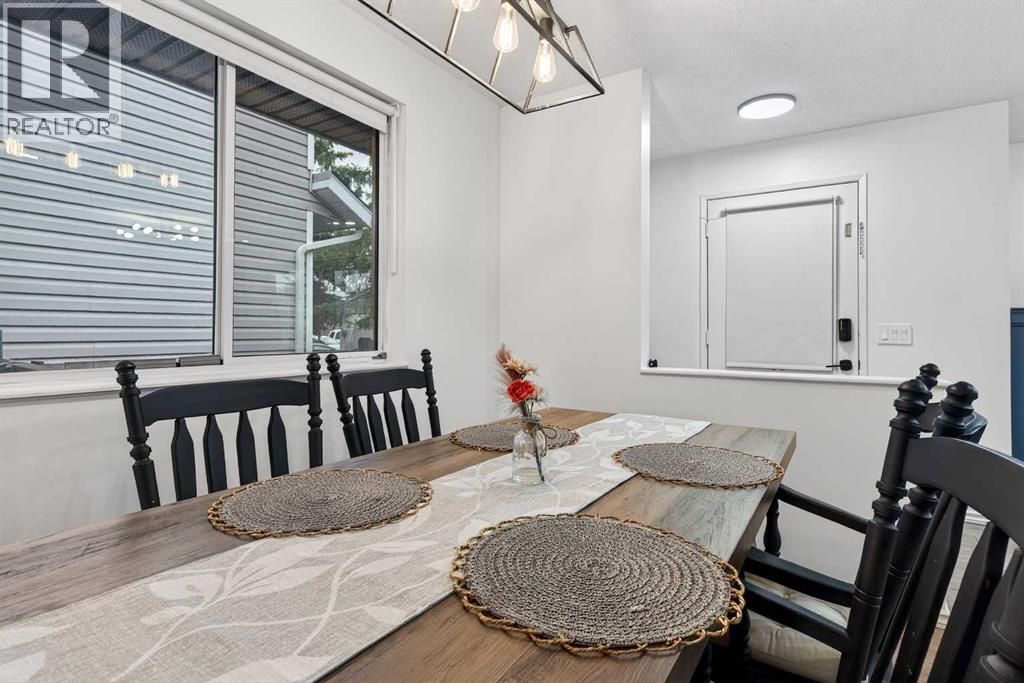 Dining Room (2)
