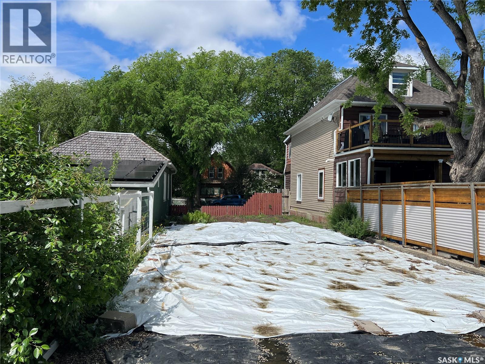 432 D AVENUE S — photo 8