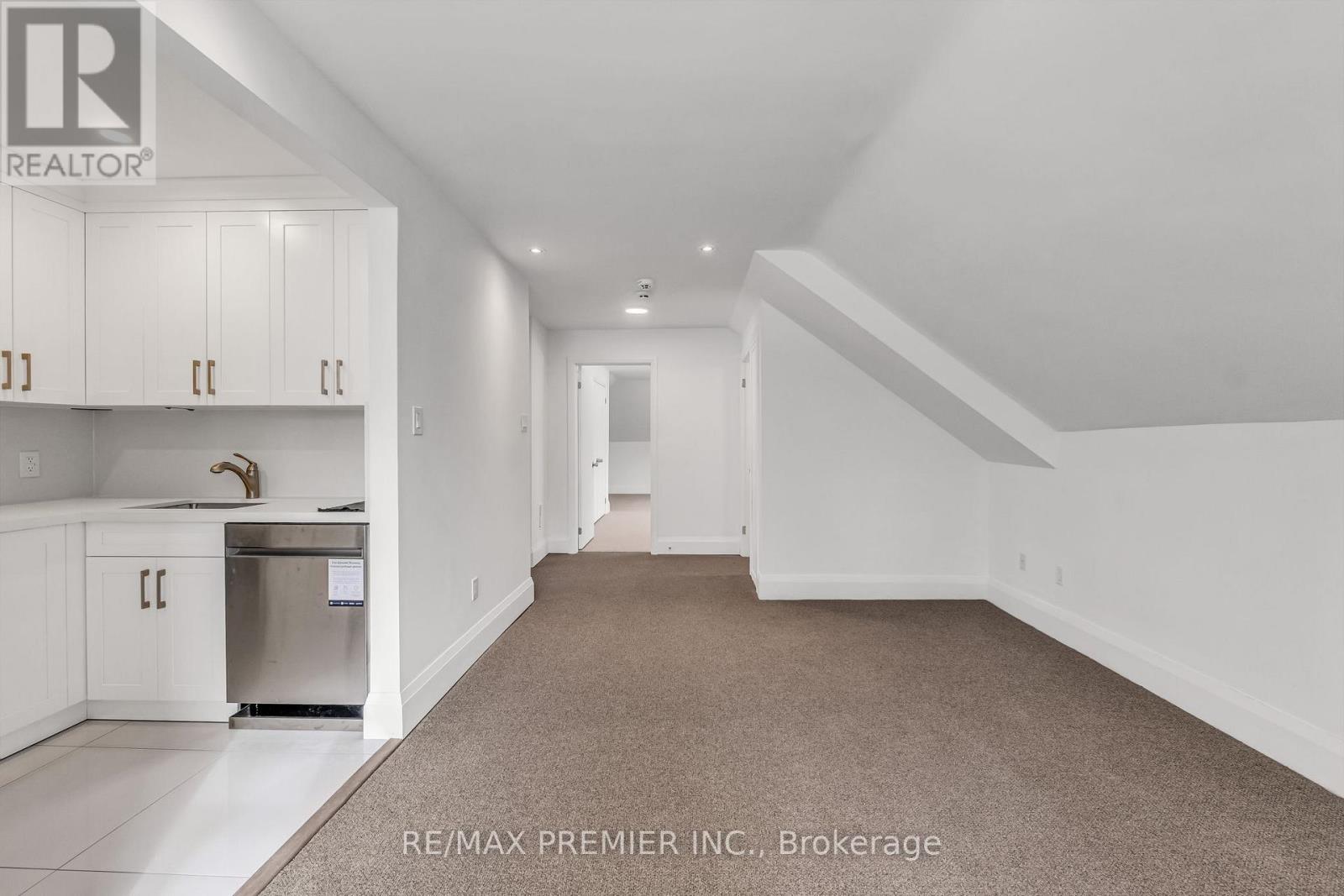 3RD FLOOR – 5 KILLARNEY ROAD