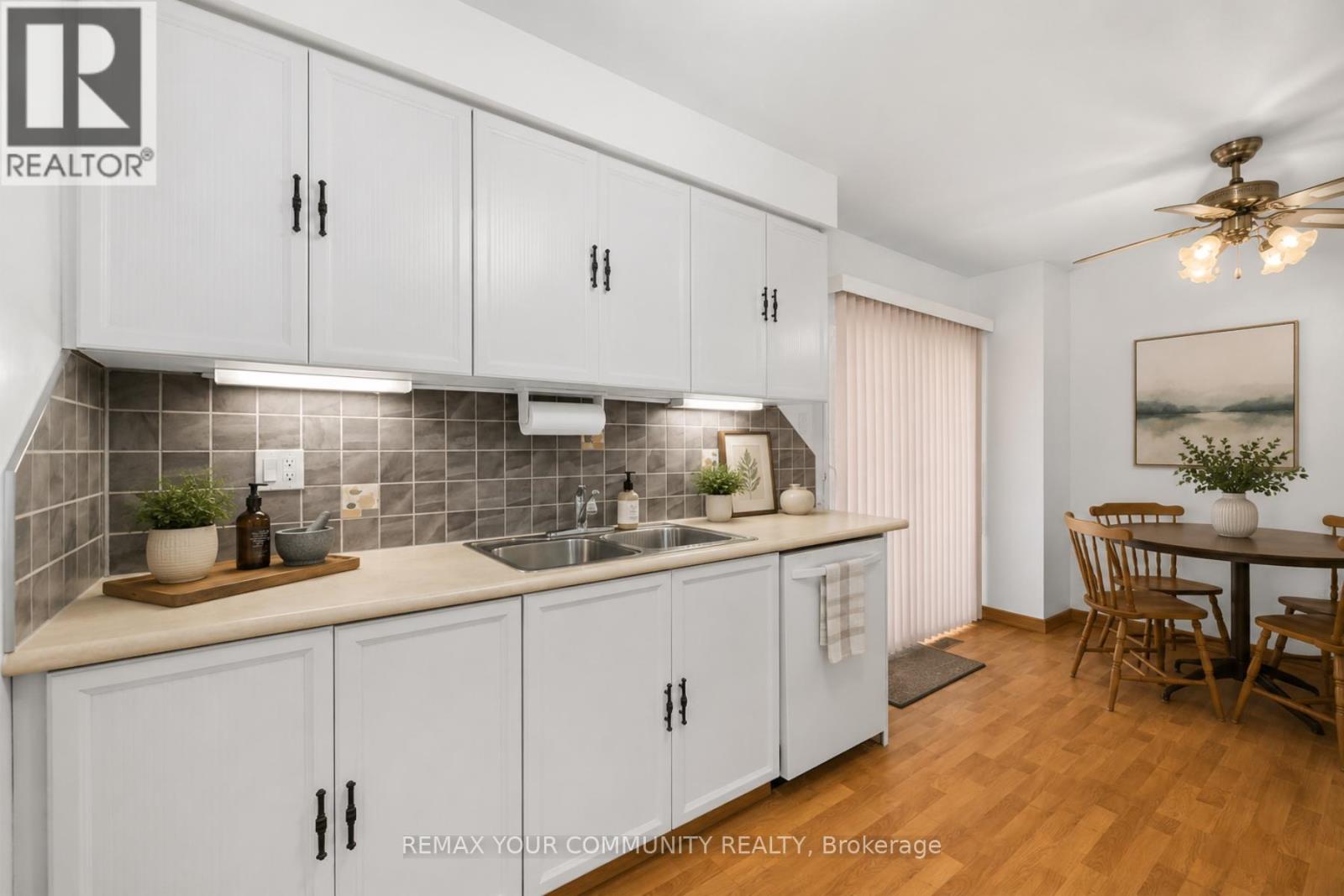 21 WRIGHT CRESCENT - Image 6