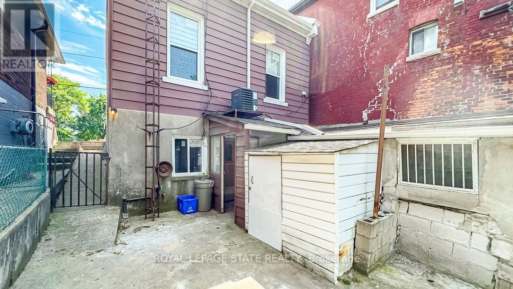 170 CANNON STREET W - 34