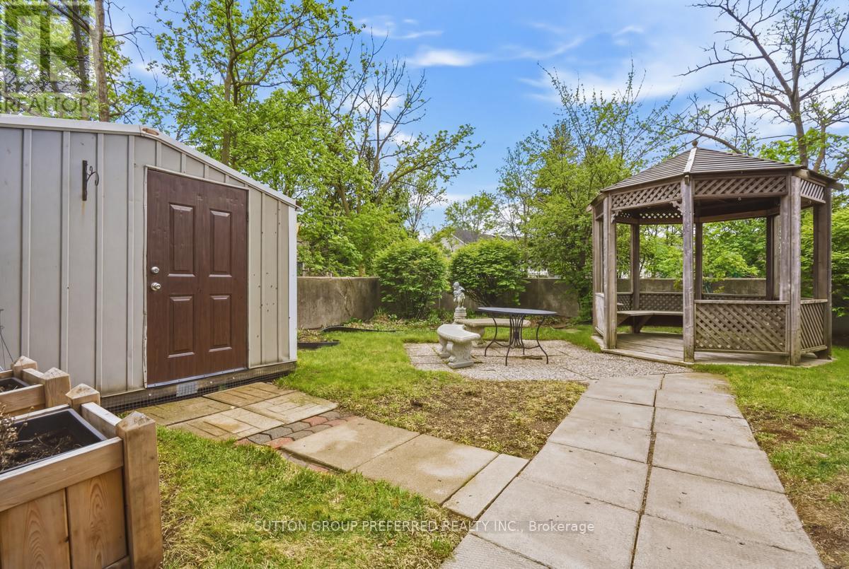 #206 45 POND MILLS ROAD - 35