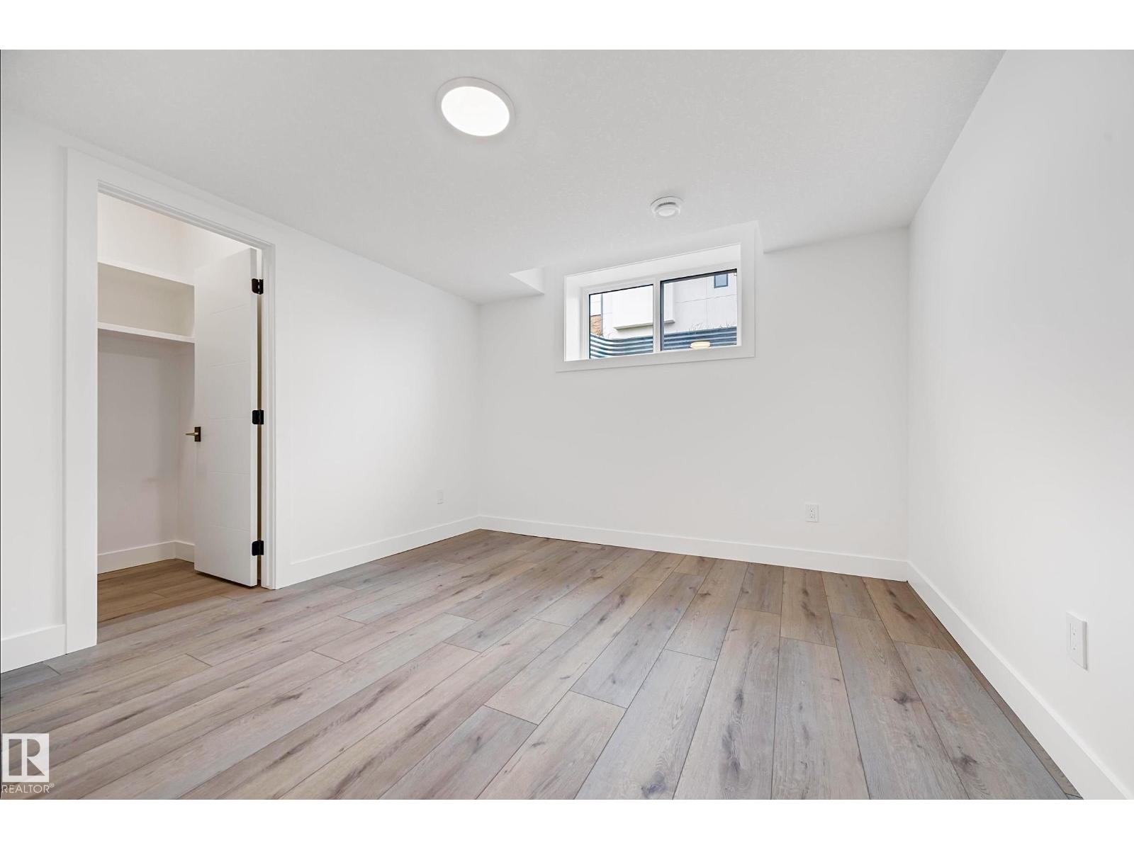 16607 8 ST NE - 54