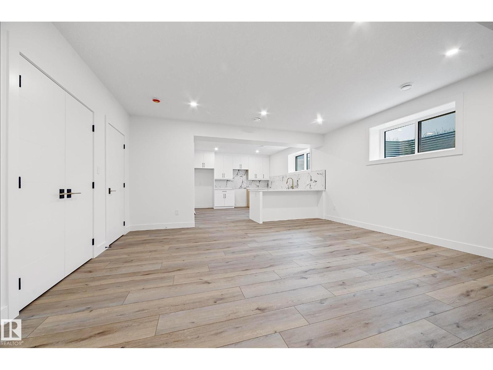 16607 8 ST NE - 58