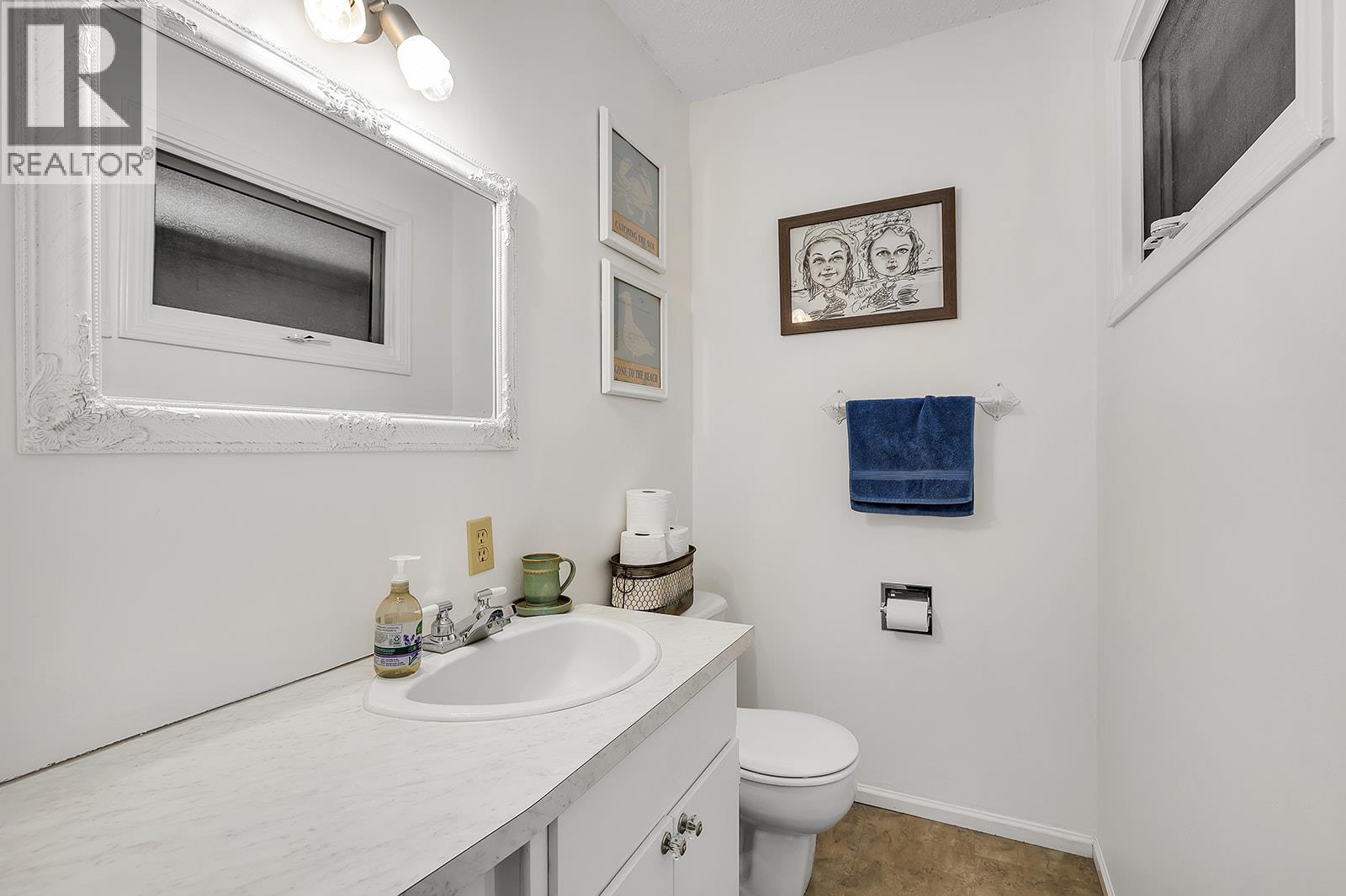 755 Camelia Road - 38