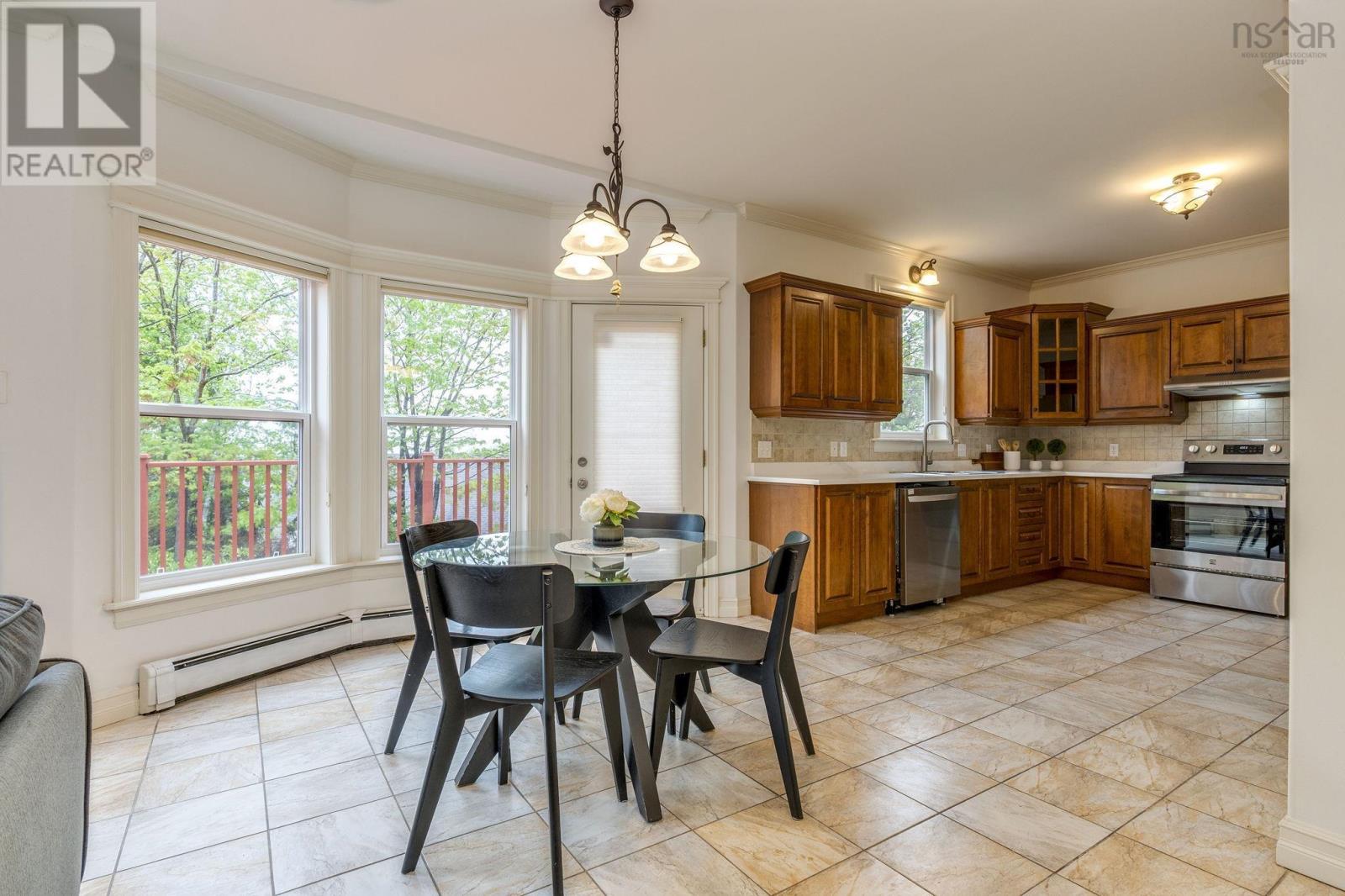 15 Kingsbury Way - 12