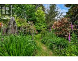 B 7095 Richview Dr, Sooke, BC V9Z0T3 Photo 20