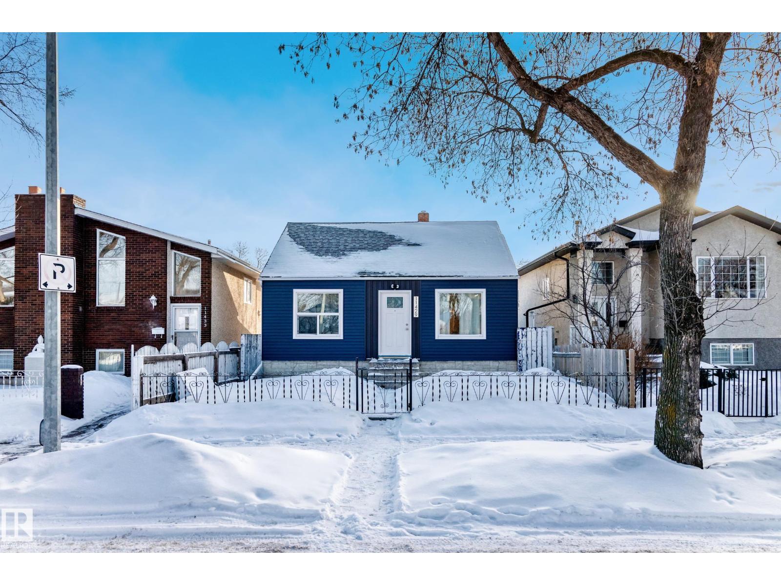 11429 89 ST NW - 1