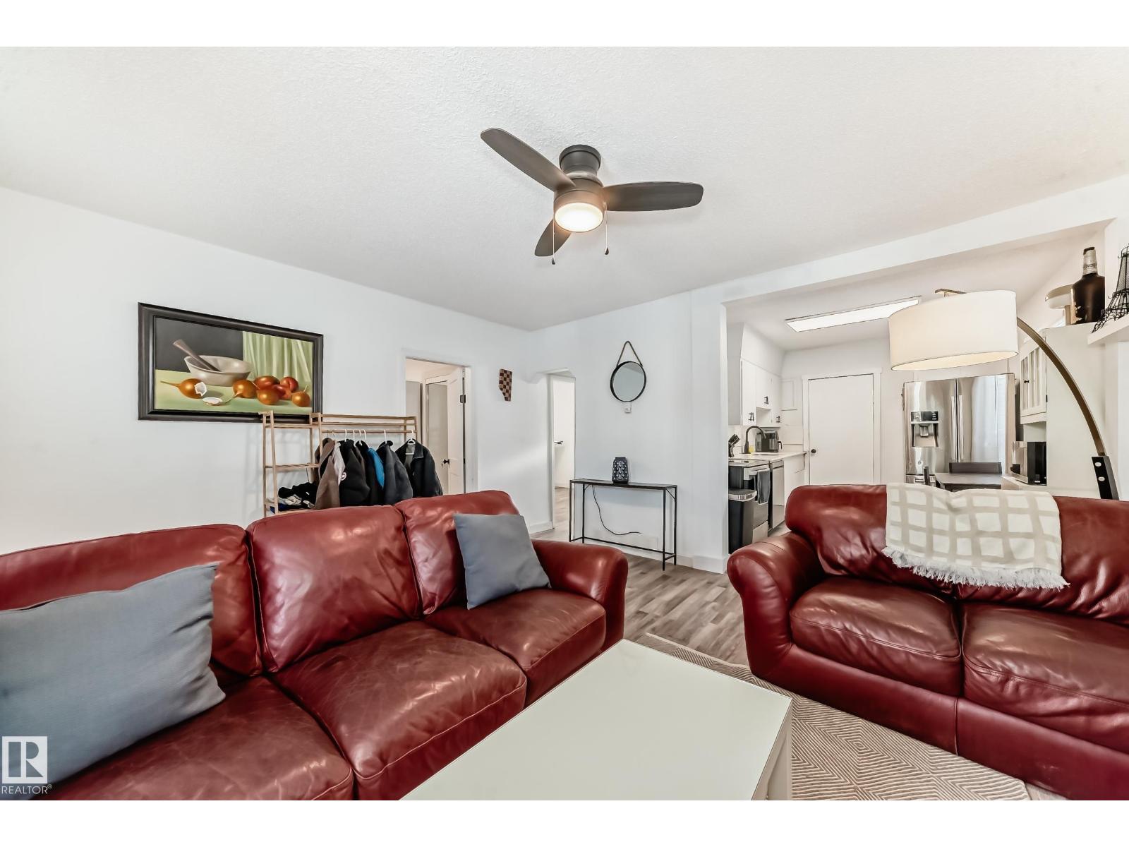 11429 89 ST NW - 11