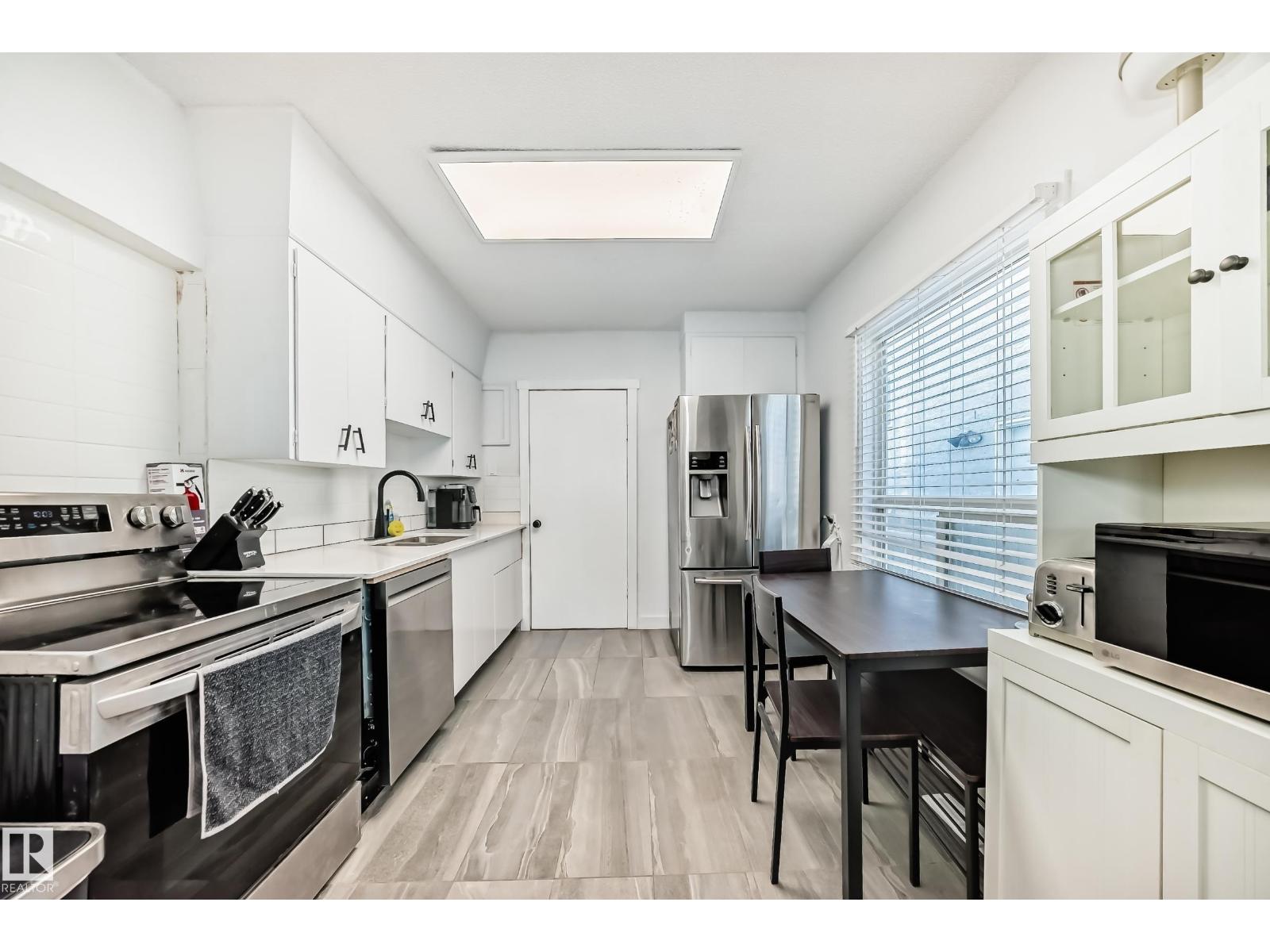 11429 89 ST NW - 24