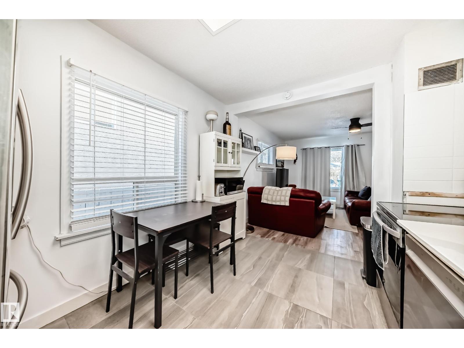 11429 89 ST NW - 28